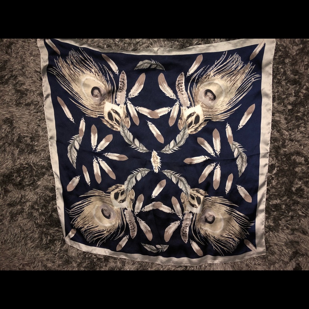 Head scarf